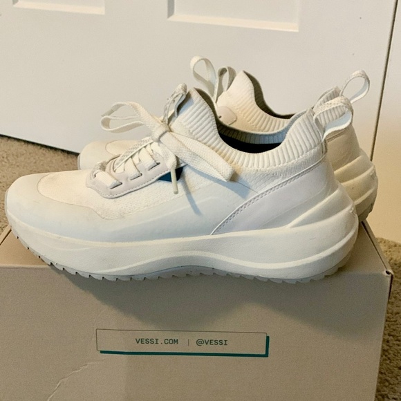 Vessi Stormburst High Top | 100% Waterproof shoes / sneakers - Picture 1 of 5